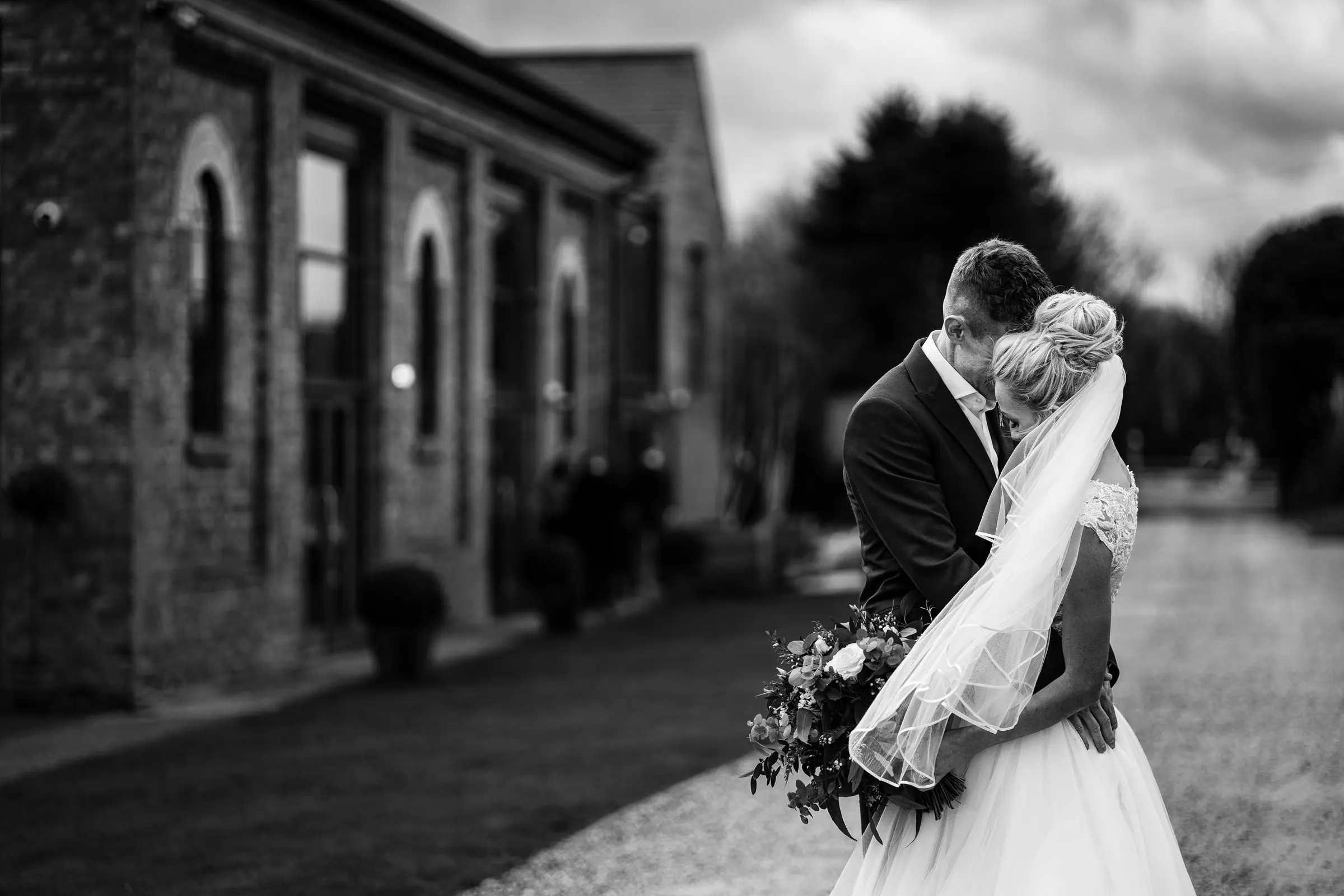 Ellen and Ben · Carriage Hall · documentary wedding photography by Gary Phillip